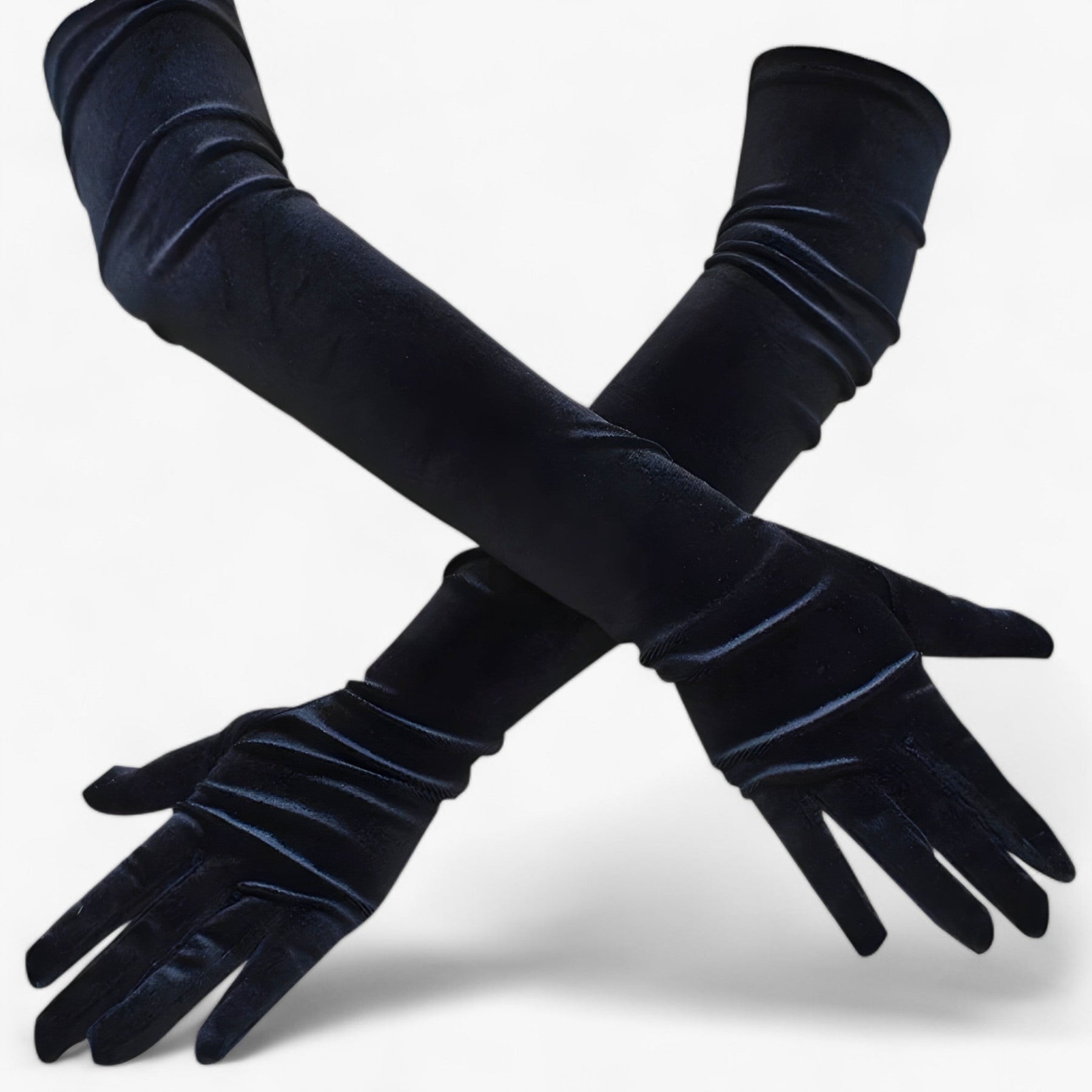 Elegantes guantes de terciopelo para invierno