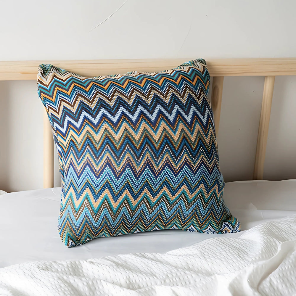 Funda de cojín de punto de estilo boho con estampado de zig zag