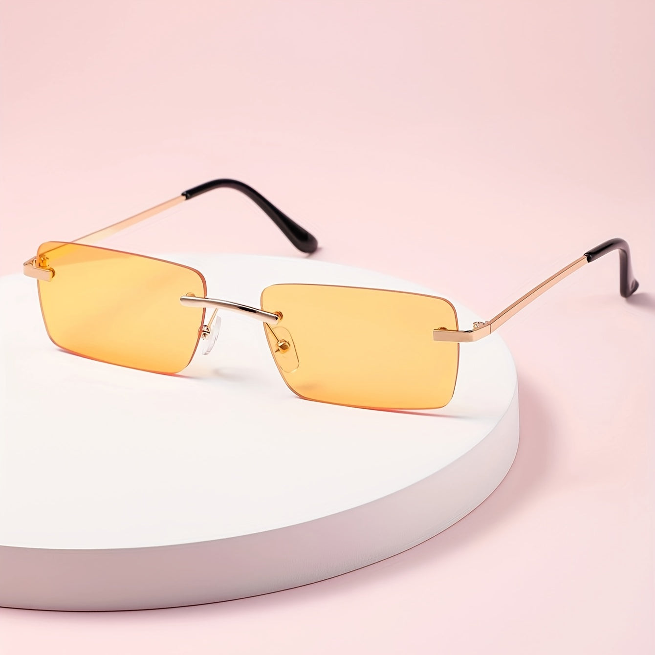 Gafas de sol para hombre con protección UV y montura metálica ligera – Diseño al aire