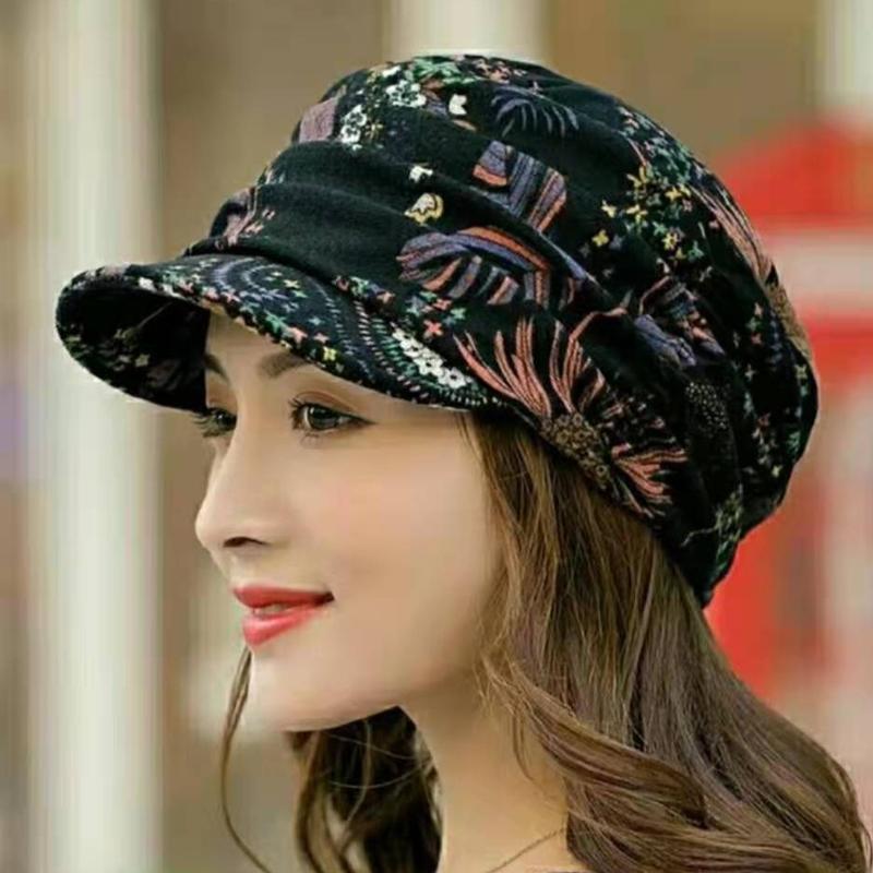 Gorra plisada con estampado floral y visera corta para mujer - Cálida y elegante