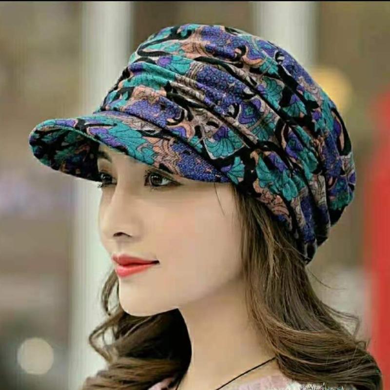 Gorra plisada con estampado floral y visera corta para mujer - Cálida y elegante