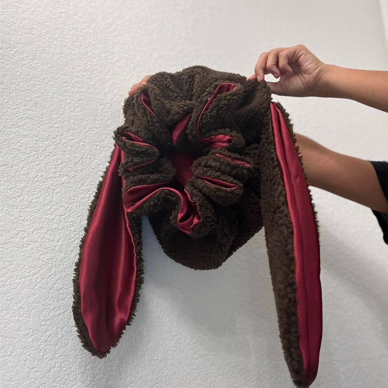 Gorro Bunny Peluche — Gorro Suave y Cálido con Forro