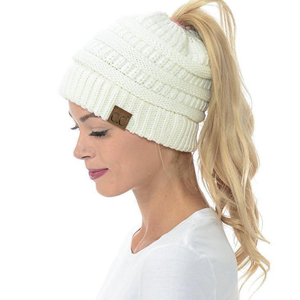 Gorro de punto de invierno para mujer con orificio para coleta – suave y casual