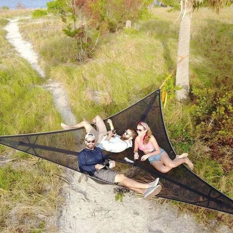 Hamaca de camping multipersona con sistema de anclaje de 3 puntos