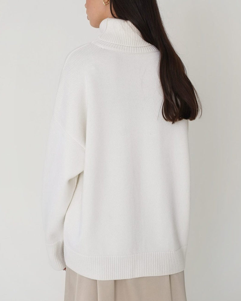 Jersey de cuello alto oversized para mujer