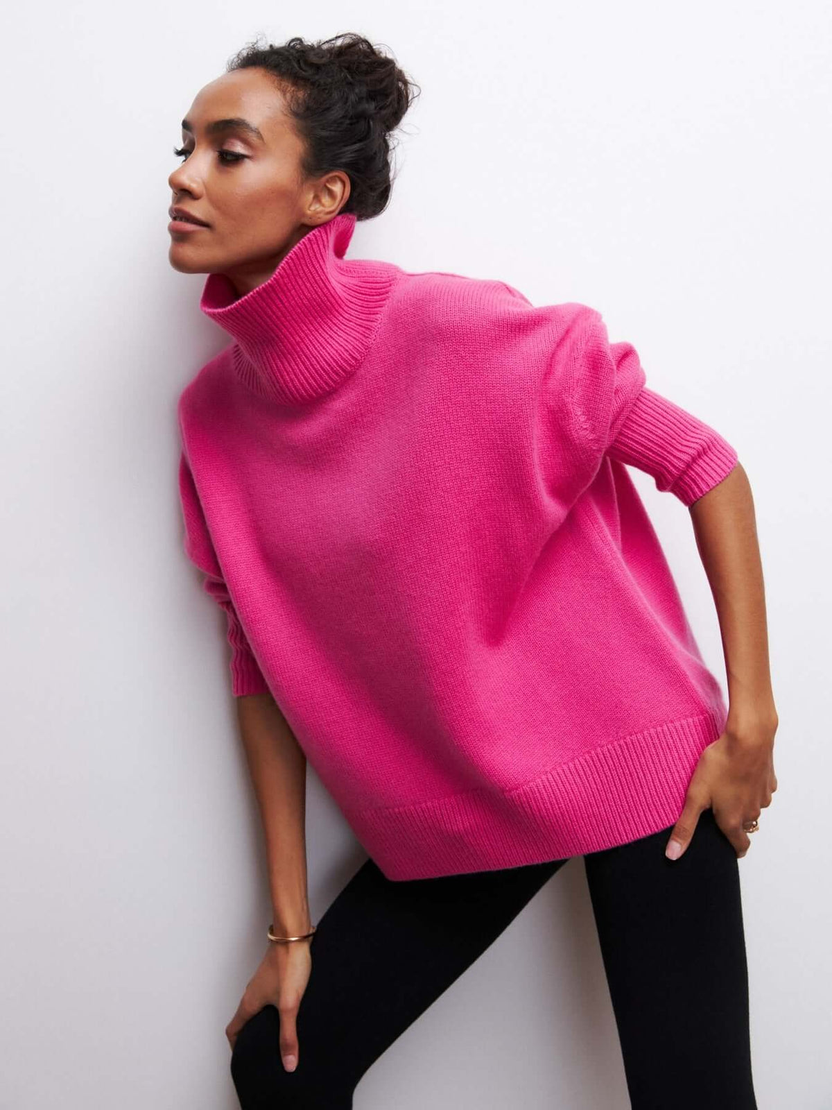 Jersey de punto oversized con cuello alto para mujer