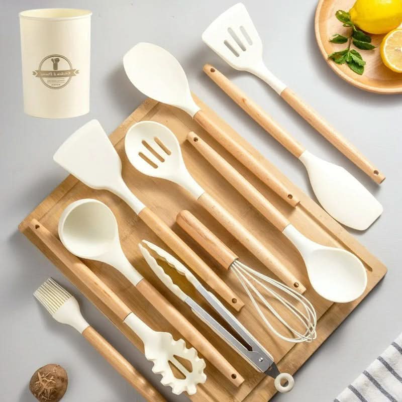 Juego de utensilios de cocina de silicona no tóxica y libre de BPA con mangos de madera
