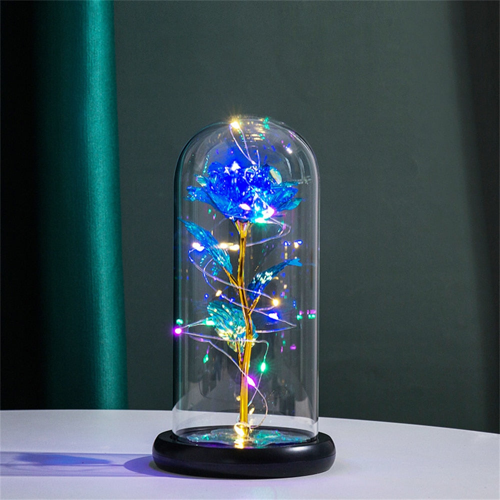 Lámpara con rosa eterna en cúpula de cristal