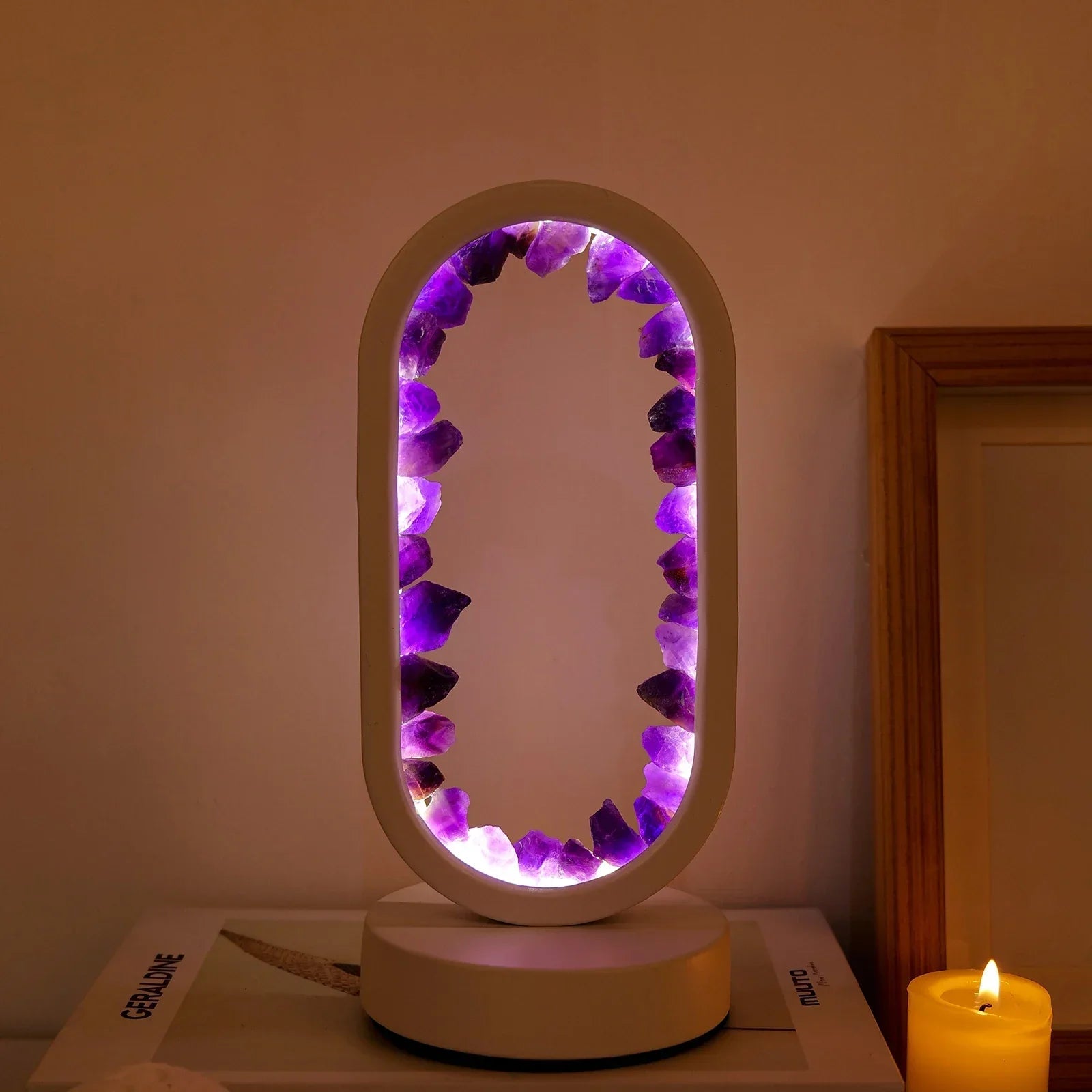 Lámpara de cristal natural de amatista: luz relajante para dormitorio y meditación