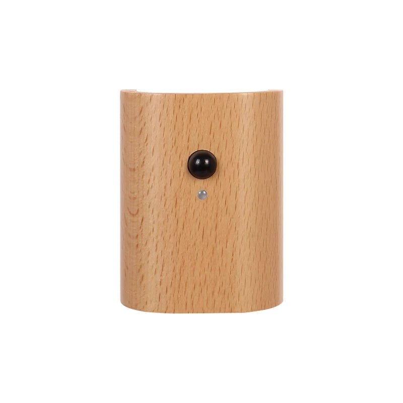 Lámpara de madera con sensor de movimiento y batería recargable