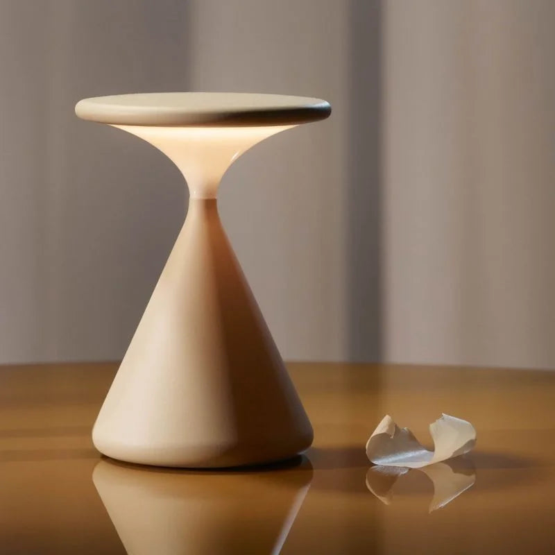 Lámpara de mesa inalámbrica | Diseño en forma de reloj de arena