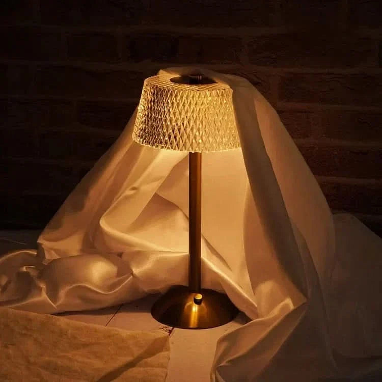 Lámpara de mesa LED de cristal recargable e inalámbrica