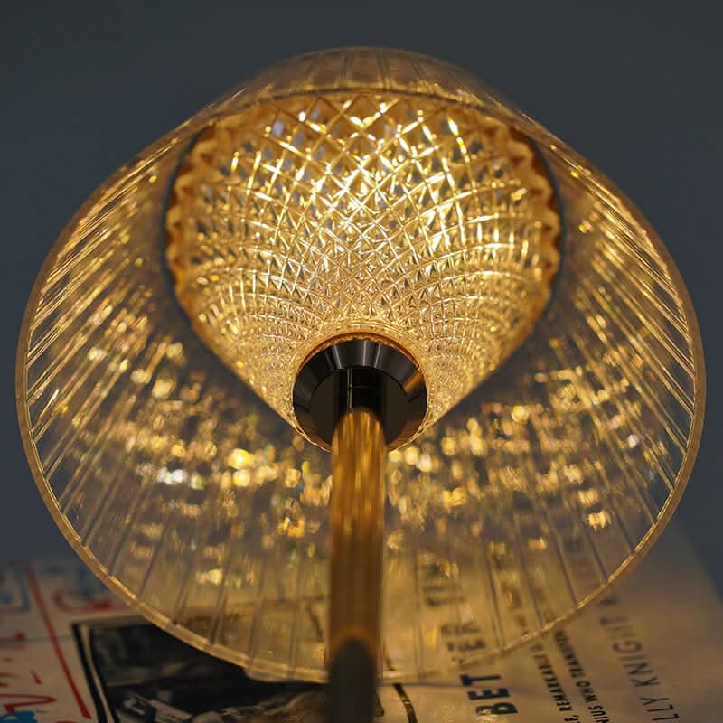 Lámpara de mesa LED de cristal recargable e inalámbrica