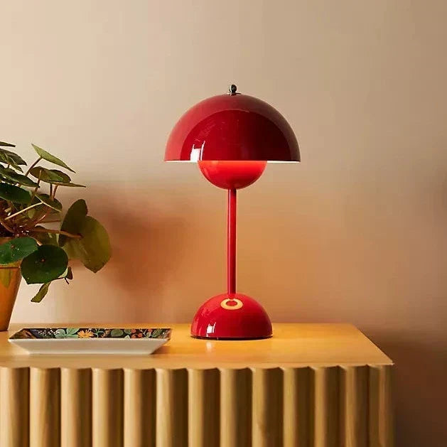 Lámpara de mesa LED retro inalámbrica con diseño de sombrilla