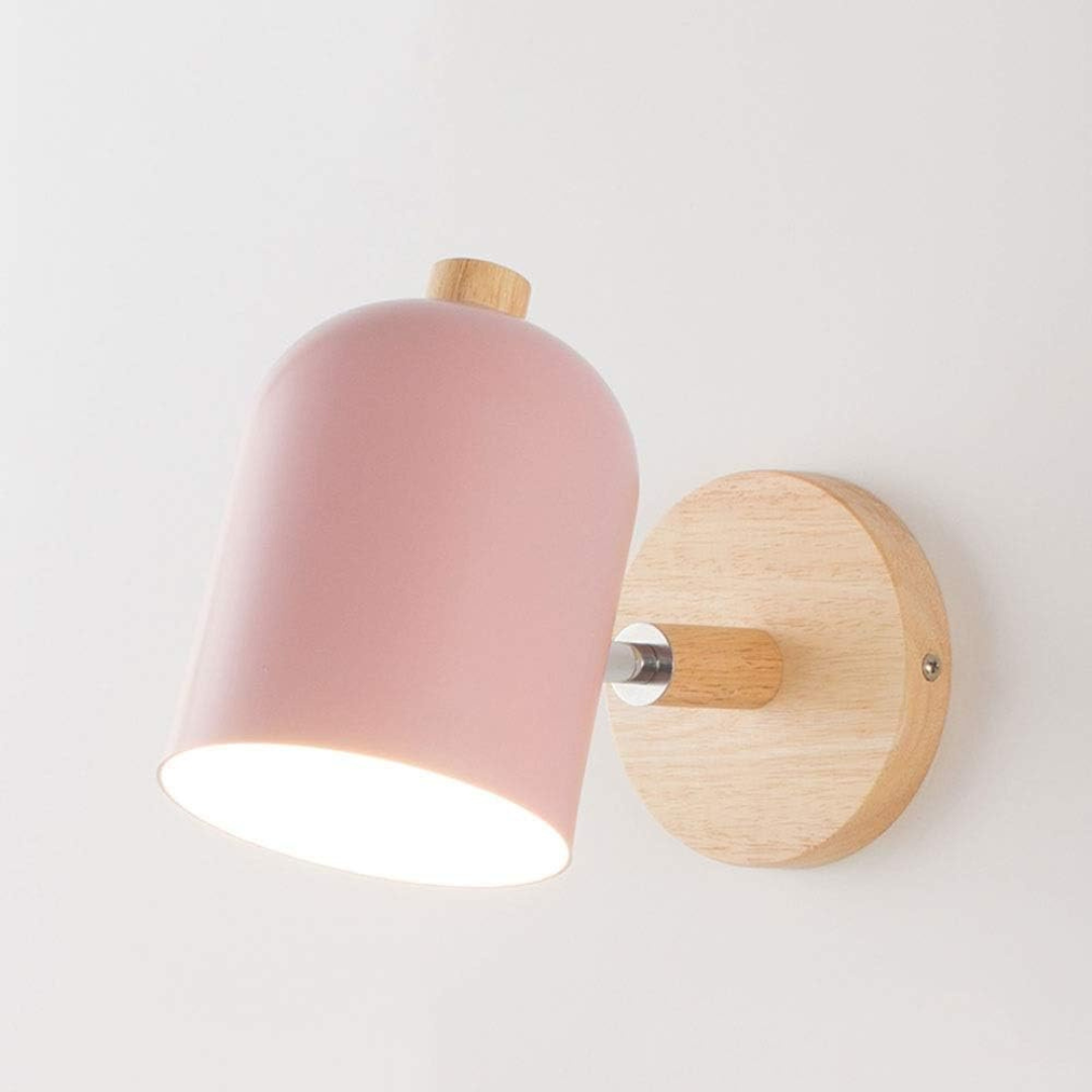 Lámpara de pared de madera con diseño minimalista escandinavo