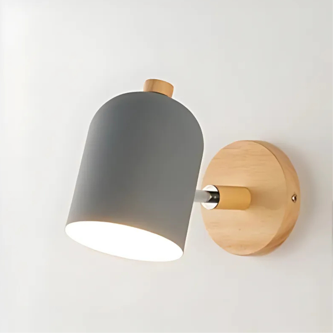 Lámpara de pared de madera con diseño minimalista escandinavo