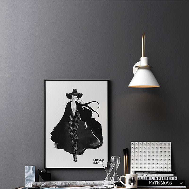 Lámpara de pared de metal posmoderna