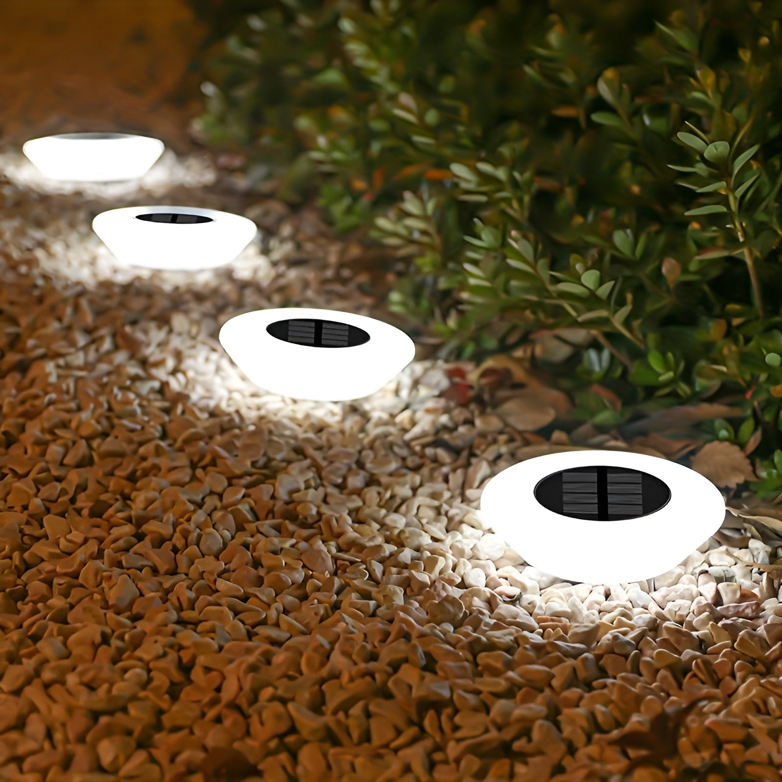 Lámpara solar LED de jardín para iluminación de caminos exteriores en blanco cálido
