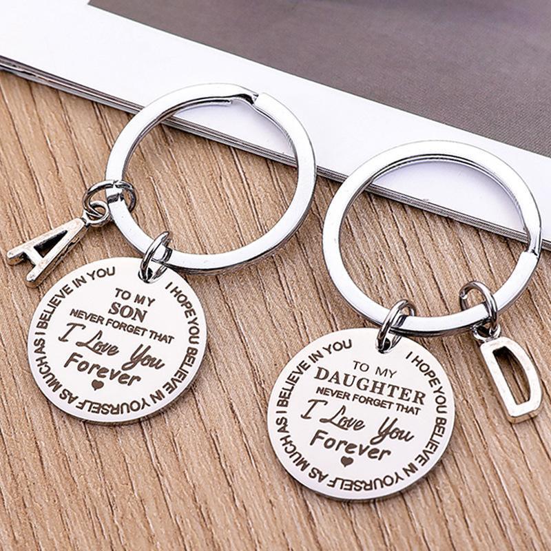 Llavero personalizado con inicial para hijo o hija