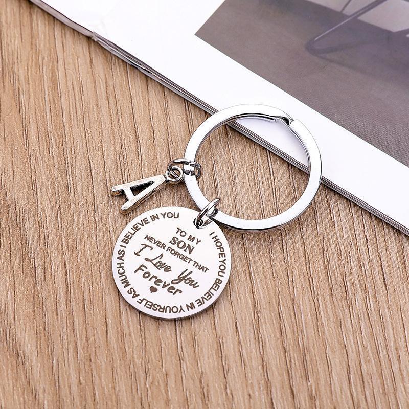 Llavero personalizado con inicial para hijo o hija