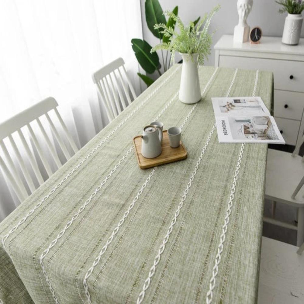 Mantel para mesa de comedor rústico a rayas de algodón y lino con un diseño elegante
