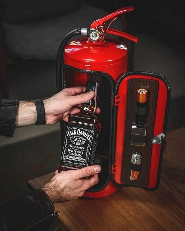 Minibar Oculto en Extintor – Elegante, Discreto y Único