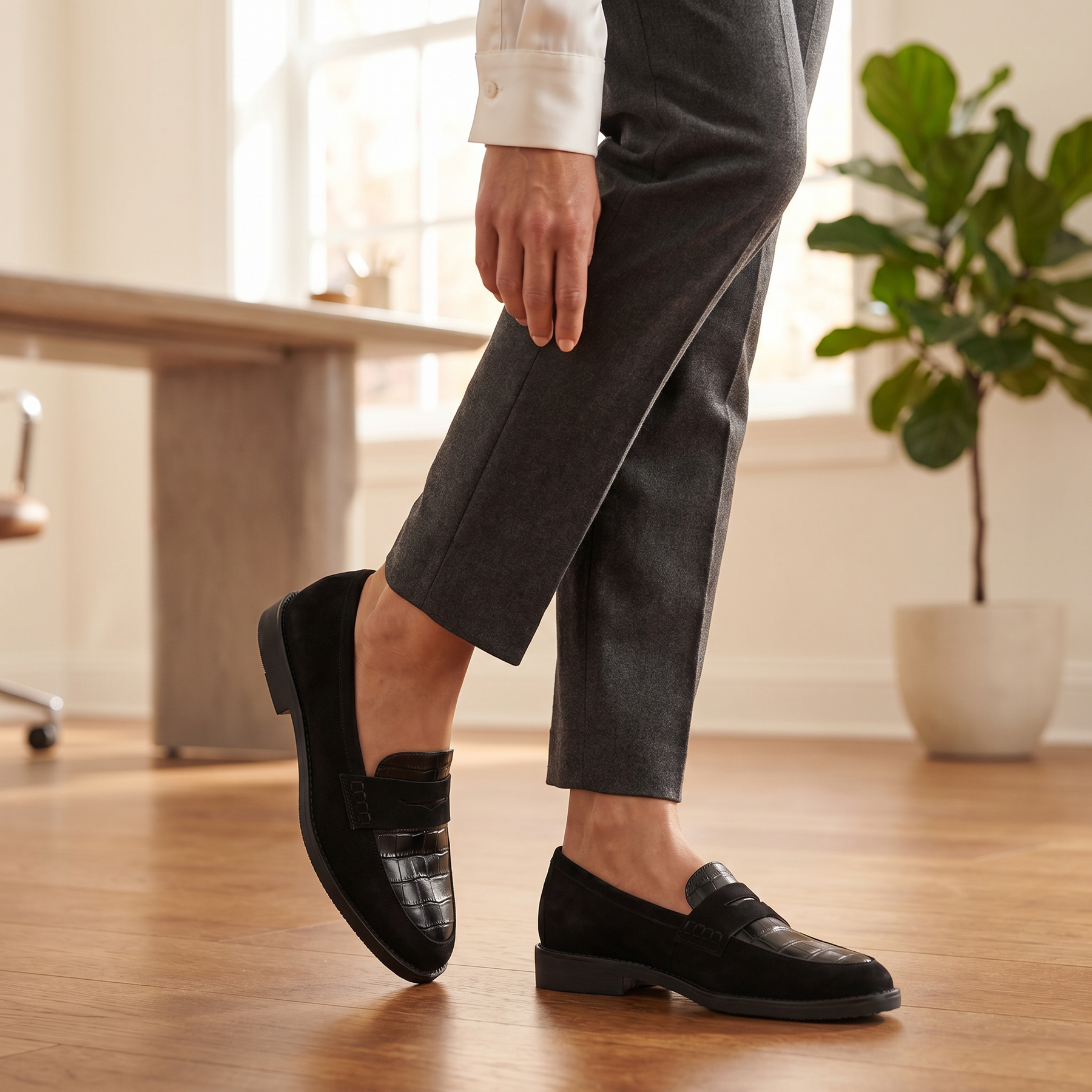 Mocasines de cuero para mujer con patrón de cocodrilo | Zapatos sin cordones acolchados