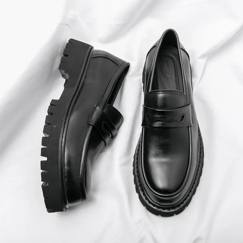 Mocasines negros con suela gruesa – Zapatos de vestir modernos sin cordones