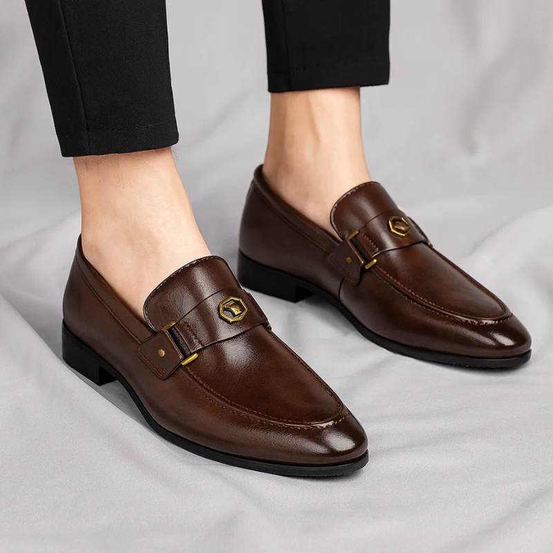 Mocasines ortopédicos con hebilla para hombre