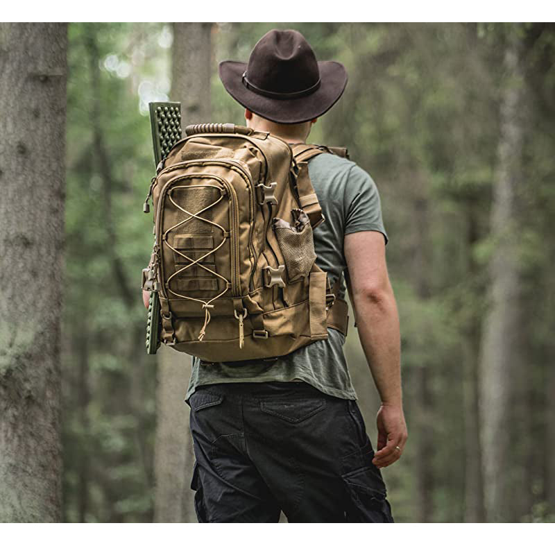 Mochila táctica extensible de 60 L para viajes al aire libre