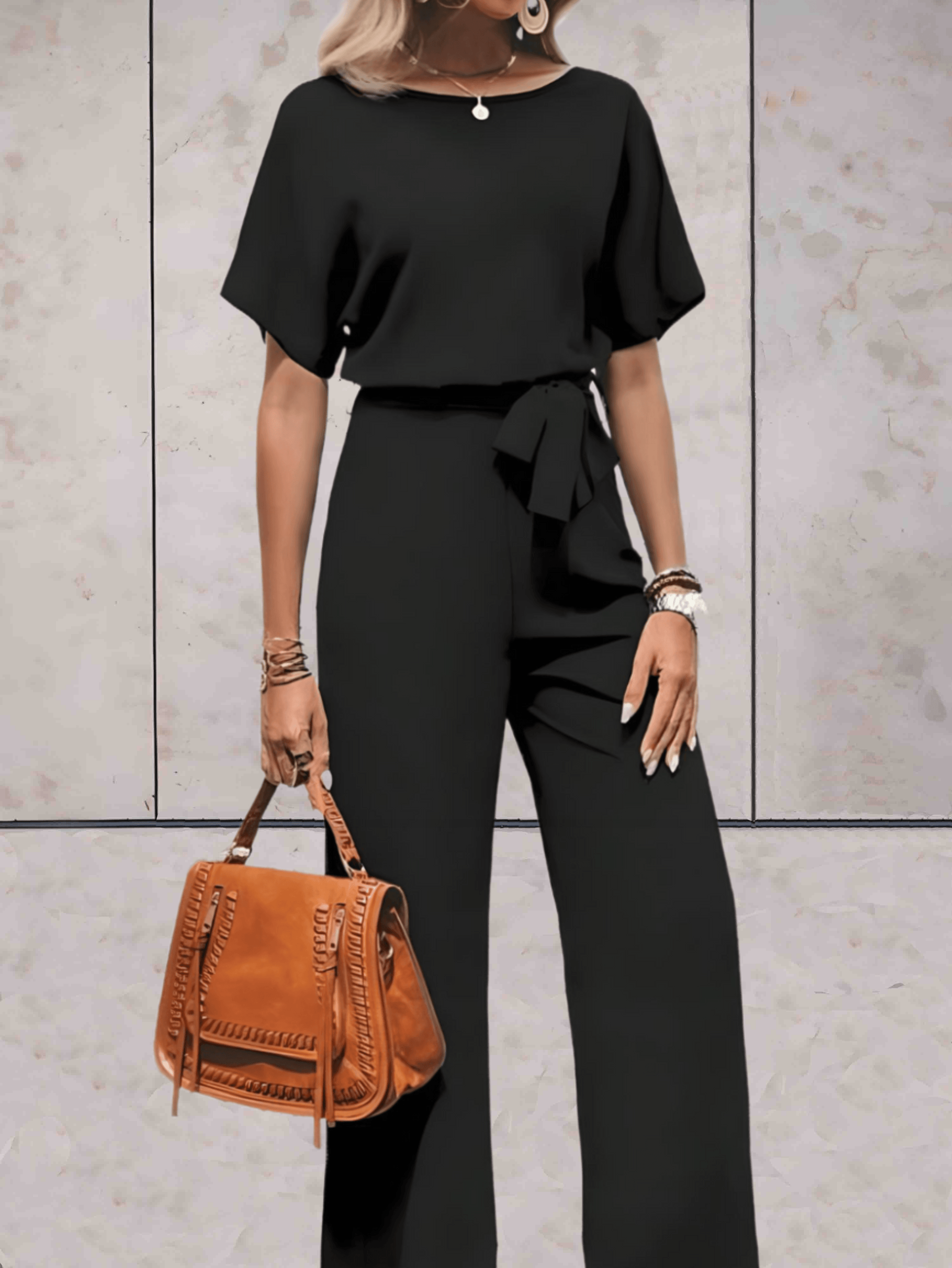 Mono Negro Elegante y Cómodo para Cualquier Ocasión