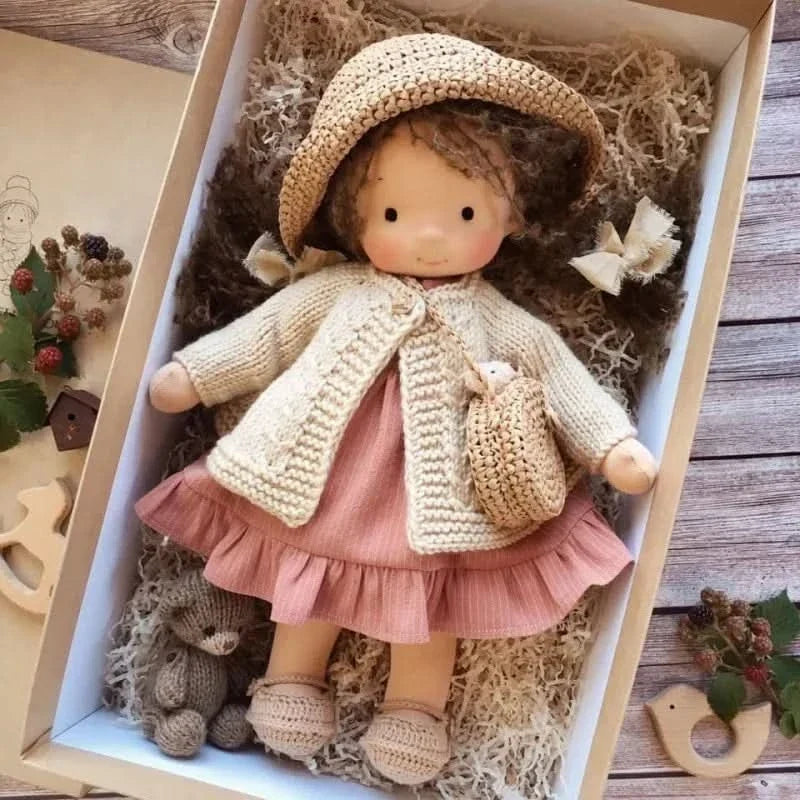 Muñeca de peluche hecha a mano – Juguete Elise de estilo Waldorf