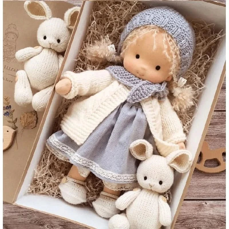 Muñeca de peluche hecha a mano – Juguete Elise de estilo Waldorf