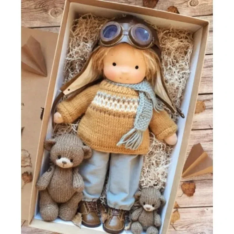 Muñeca de peluche hecha a mano - Juguete Waldorf Emma