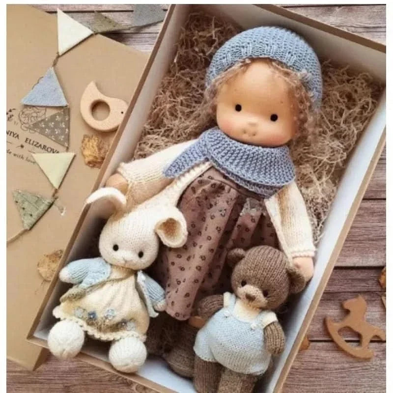 Muñeca de peluche hecha a mano - Juguete Waldorf Emma
