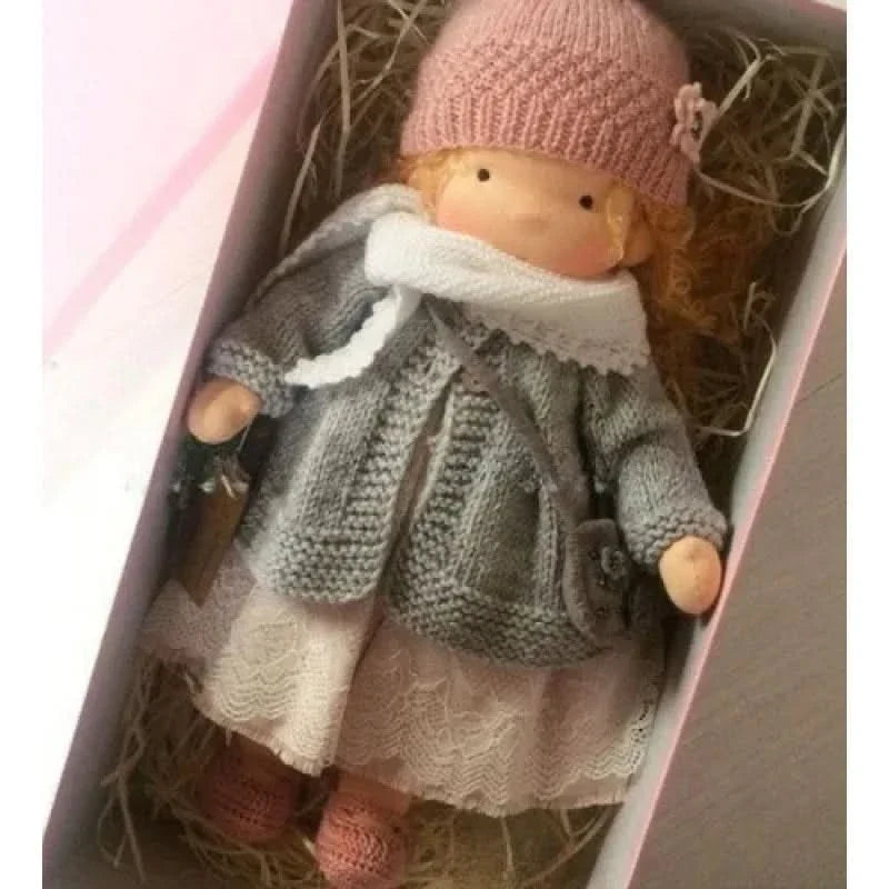 Muñeca de peluche hecha a mano - Juguete Waldorf Emma