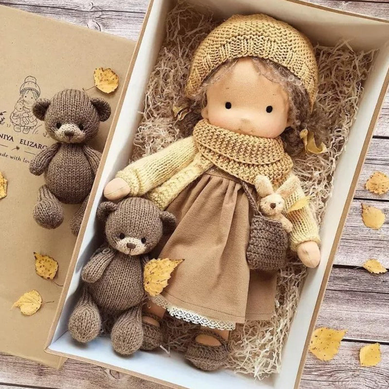 Muñeca Waldorf hecha a mano para niños pequeños - Aspecto natural