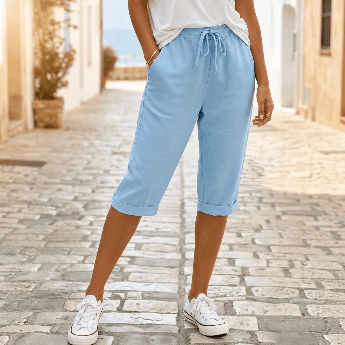 Pantalón capri con cordón ajustable