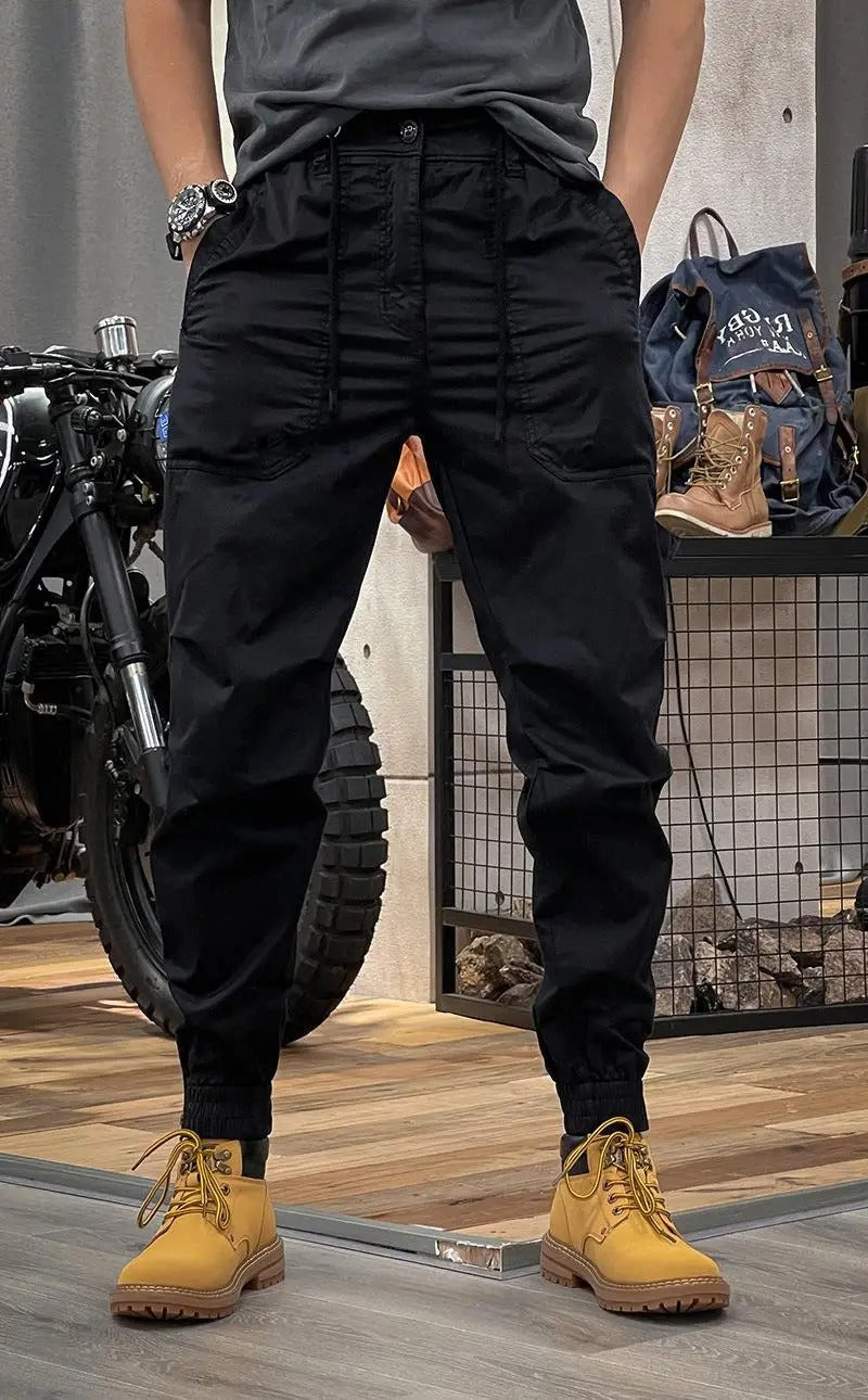 Pantalón cargo elástico