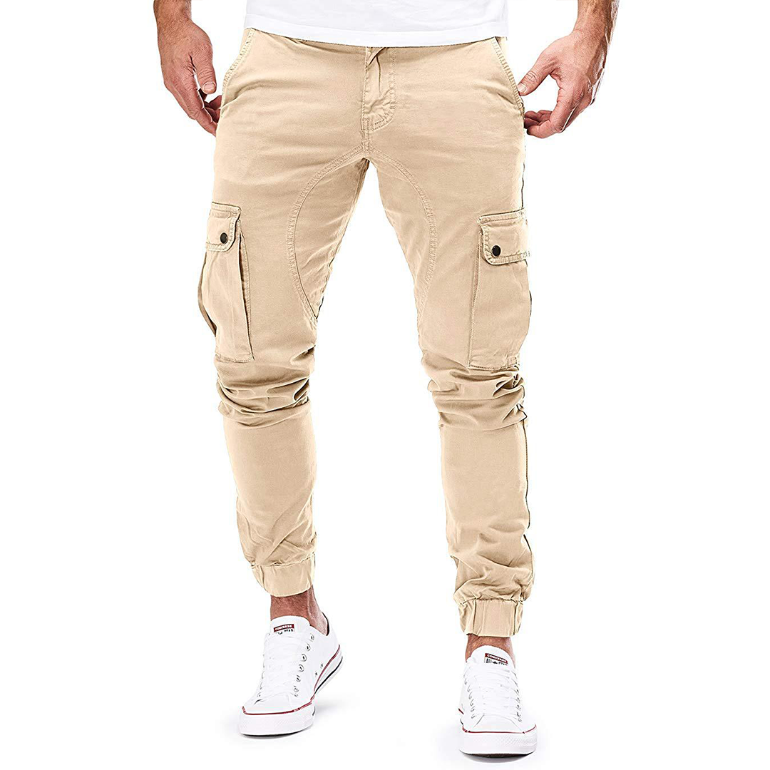 Pantalón cargo moderno para hombre con bolsillos largos