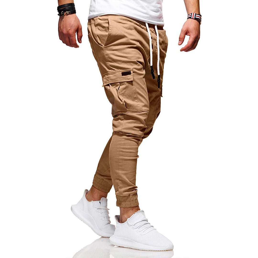 Pantalón cargo para hombre con bolsillos funcionales