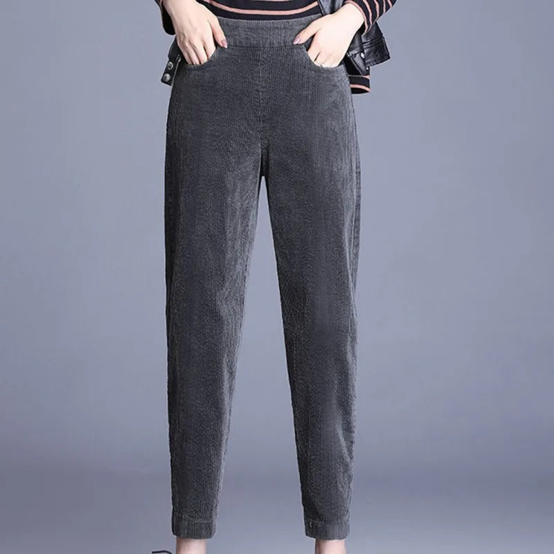 Pantalón de pana cálido para mujer