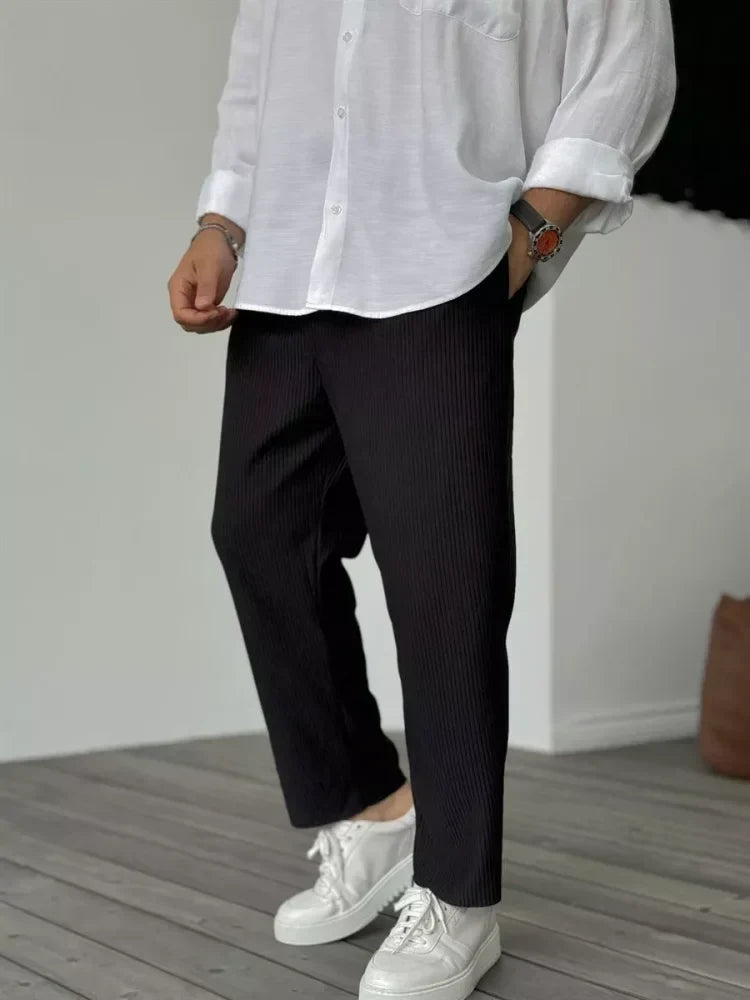 Pantalón plisado de pernera ancha para hombre
