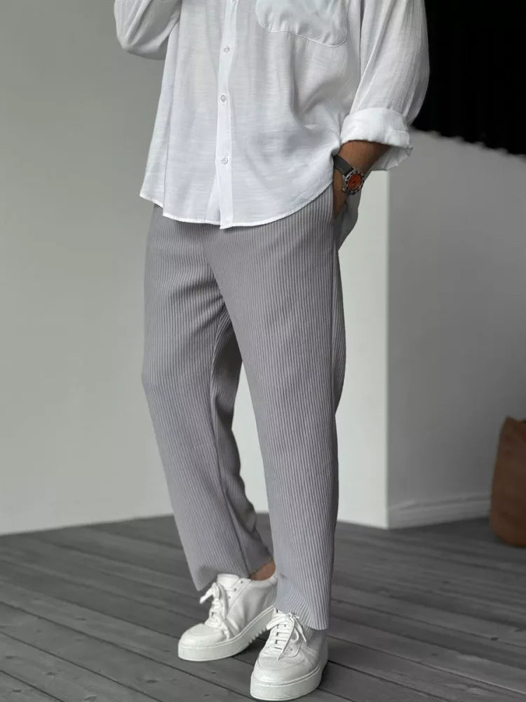 Pantalón plisado de pernera ancha para hombre