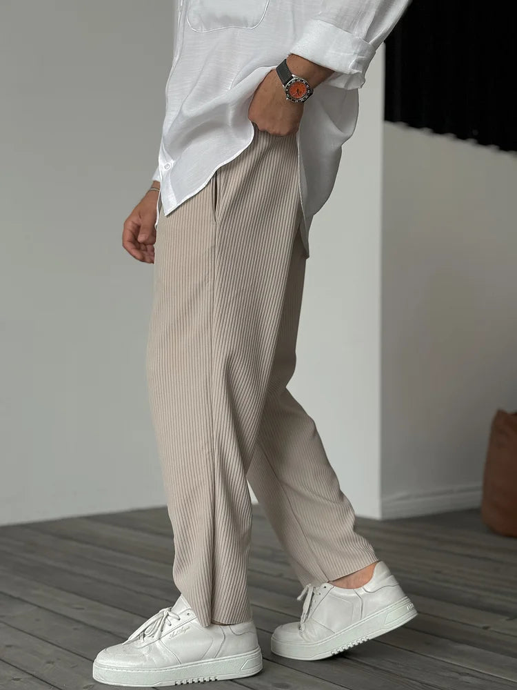 Pantalón plisado de pernera ancha para hombre