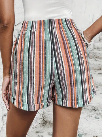Pantalones cortos con rayas en contraste