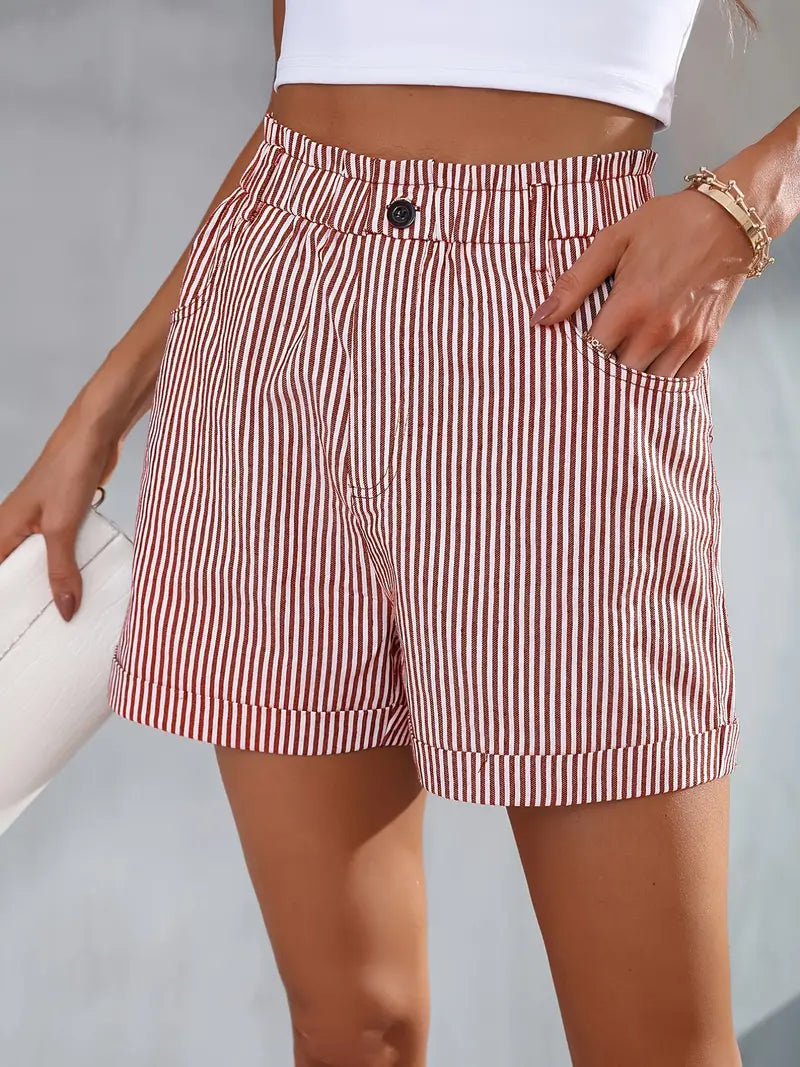Pantalones cortos de rayas con bolsillos inclinados