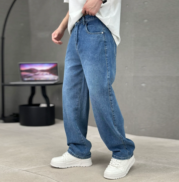 Pantalones vaqueros elegantes de corte recto