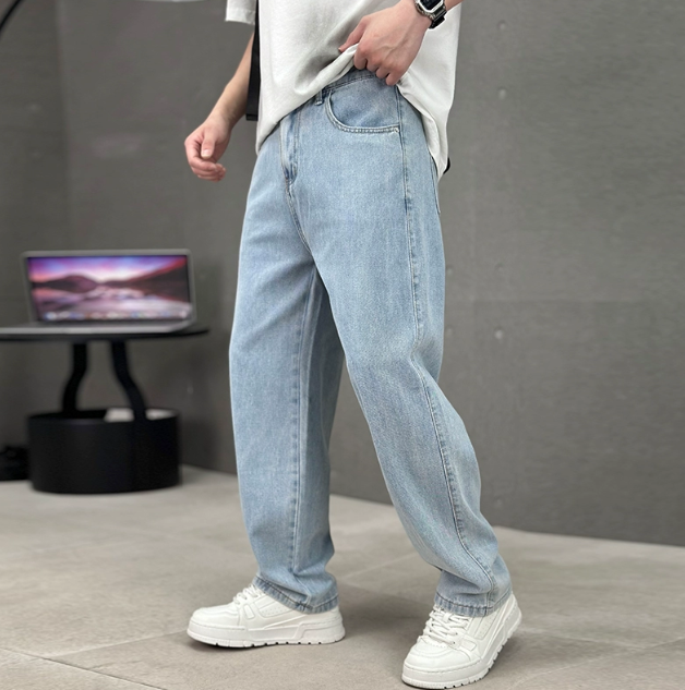 Pantalones vaqueros elegantes de corte recto