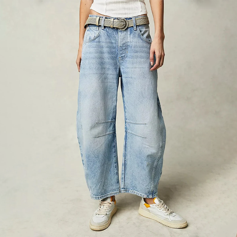 Pantalones vaqueros para mujer con perneras anchas